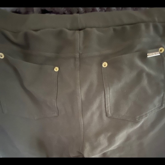 Michael Kors green jeggings - Picture 3 of 4